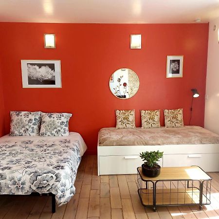 Les Belles Terrasses Dieppe ,3 Appartements , Le Vegetal De 1 A 8 Personnes , Le Tropical De 1 A 6 Personnes , Le Floral Avec Terrasse De 1 A 3 Personnes , Quartier Calme Au Stationnement Gratuit A Cote De L'Avenue Verte Buitenkant foto
