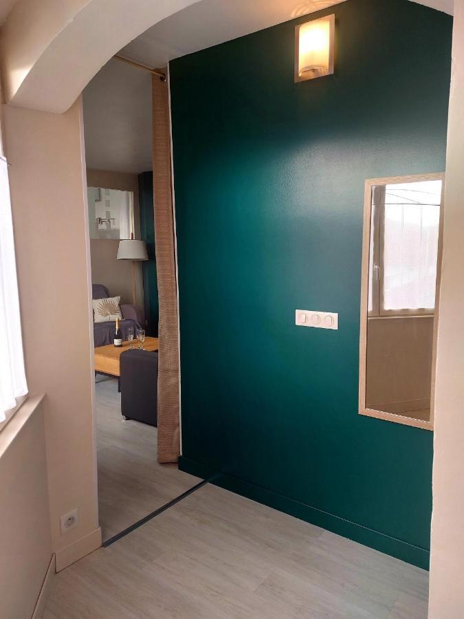 Les Belles Terrasses Dieppe ,3 Appartements , Le Vegetal De 1 A 8 Personnes , Le Tropical De 1 A 6 Personnes , Le Floral Avec Terrasse De 1 A 3 Personnes , Quartier Calme Au Stationnement Gratuit A Cote De L'Avenue Verte Buitenkant foto