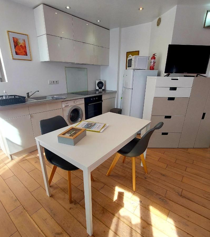 Les Belles Terrasses Dieppe ,3 Appartements , Le Vegetal De 1 A 8 Personnes , Le Tropical De 1 A 6 Personnes , Le Floral Avec Terrasse De 1 A 3 Personnes , Quartier Calme Au Stationnement Gratuit A Cote De L'Avenue Verte Buitenkant foto